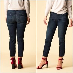 AMO Stix Crop Jeans in Eclipse NWT